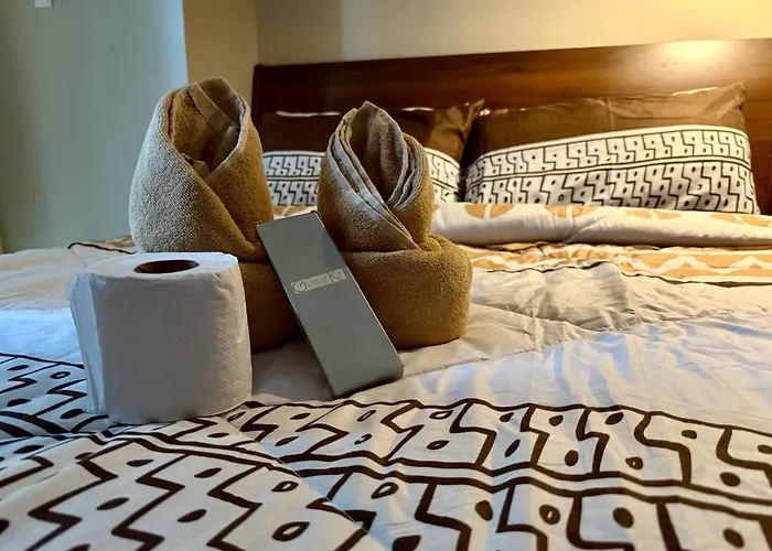 Apartahotel The Comfort Cove At 81 C5 Manila